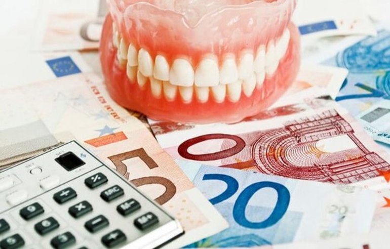 Этот способ поможет сэкономить 100 000 рублей на стоматологе