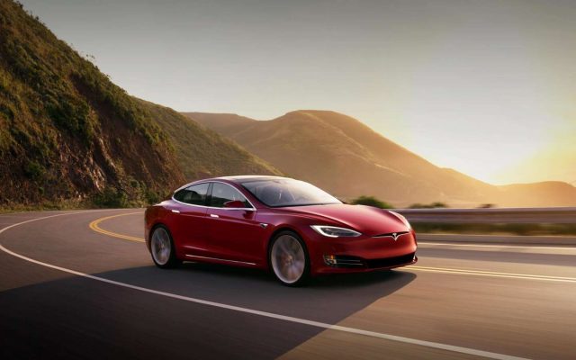 Почему Tesla скоро станет банкротом