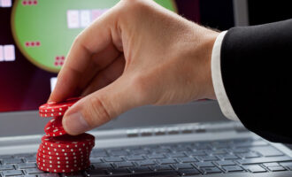 покер в интернете